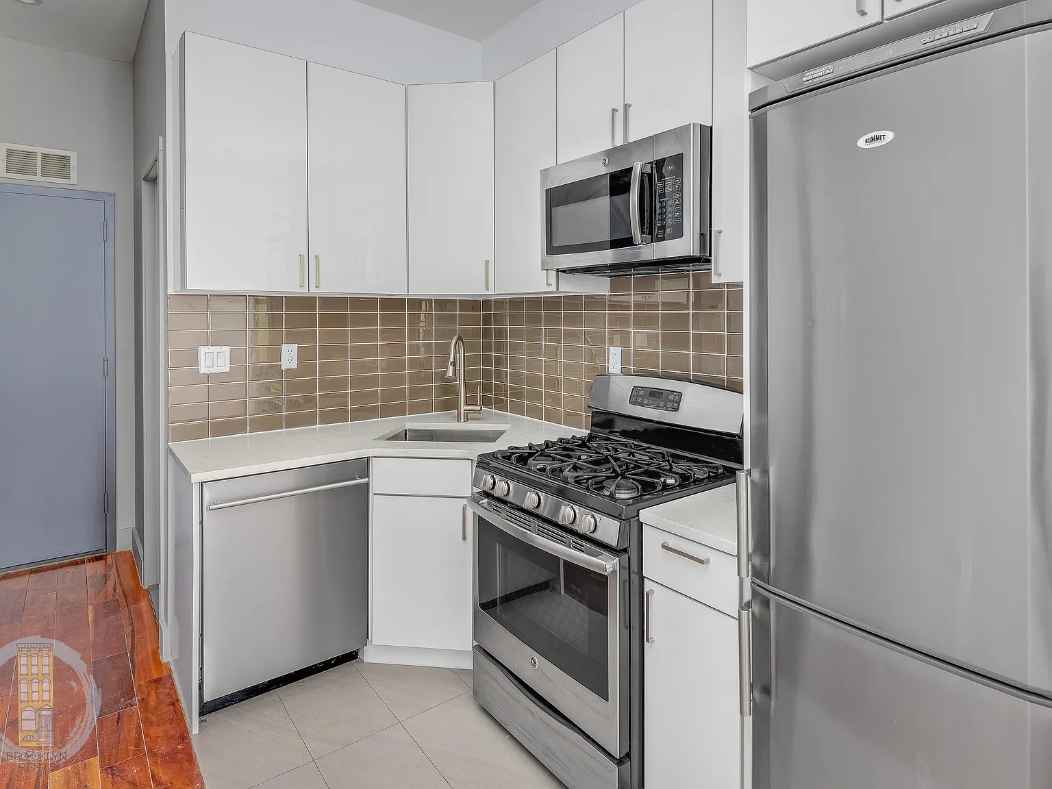 100 Edgecombe Avenue — Photo 3
