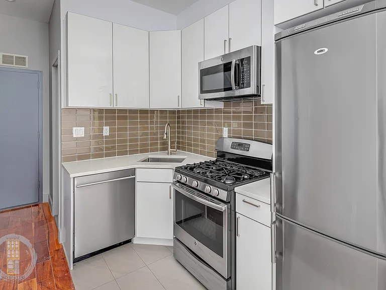 100 Edgecombe Ave #2F — Photo 7