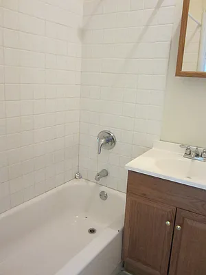 Rented by Sapphire Property Group | media 10