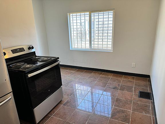 5th image of 1357 E 16th Ave