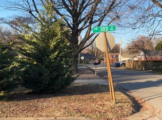 801 SW 3rd St, Bentonville, AR 72712