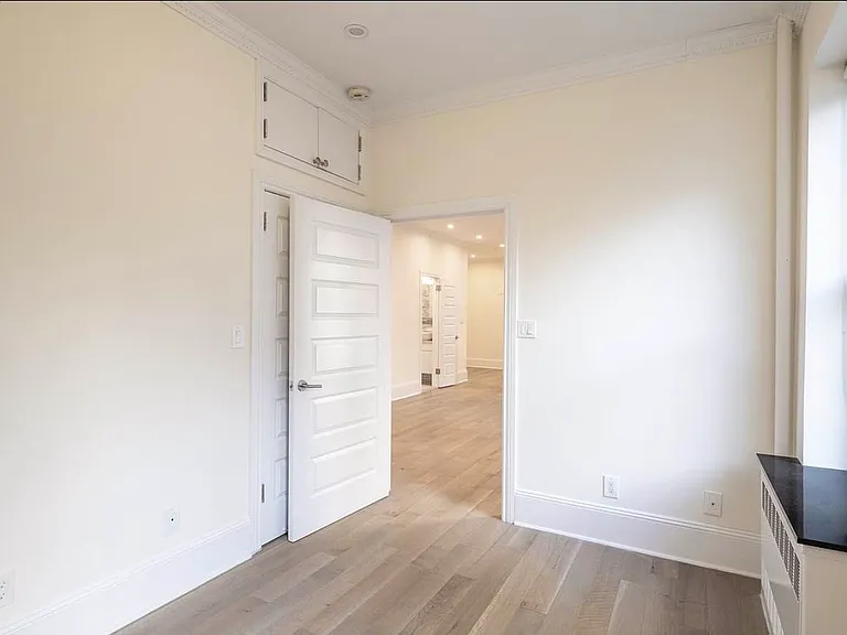 957 Park Ave #3E — Photo 17