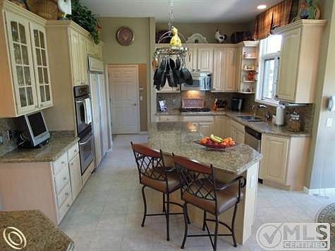 Eat-In Kitchen with Granite
