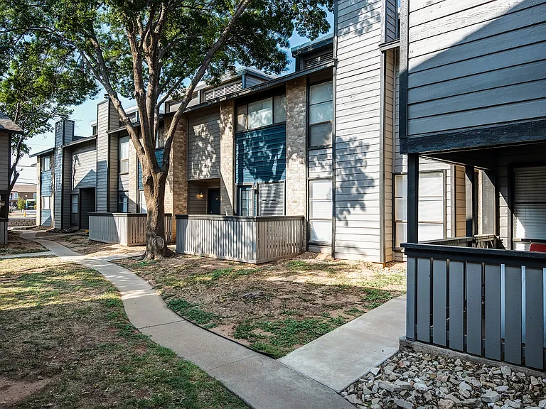 ReNew Andrews I & II — Photo 44