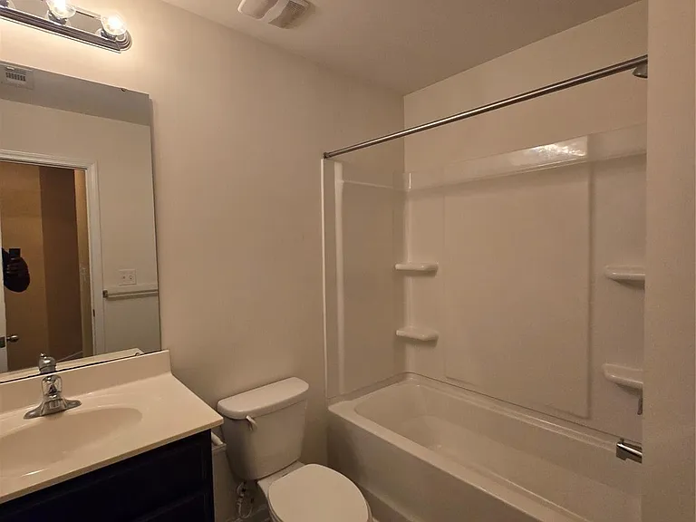 9138 Bradstreet Commons Way — Photo 13