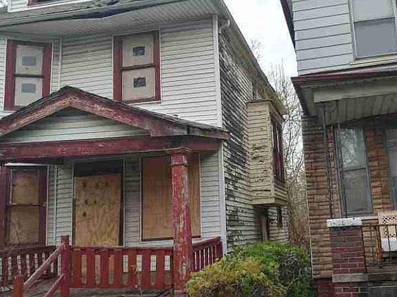5956 Seneca