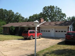 821 W Lions Club Dr, Rolla, MO 65401