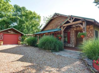 1045 Riverview Rd, Clever, MO 65631