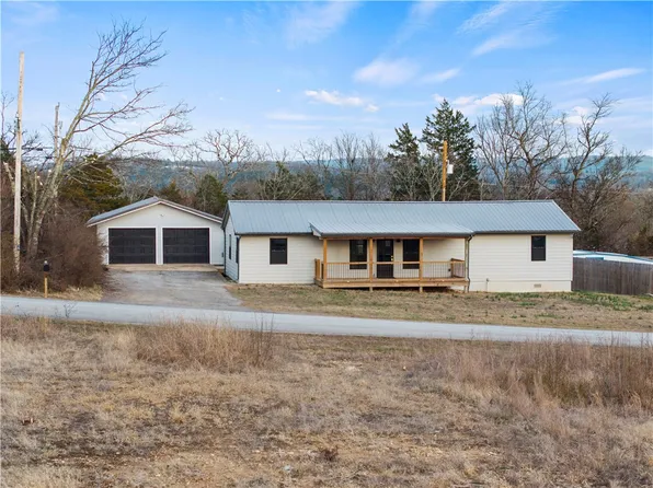 104 N Locust, Lead Hill, AR 72644