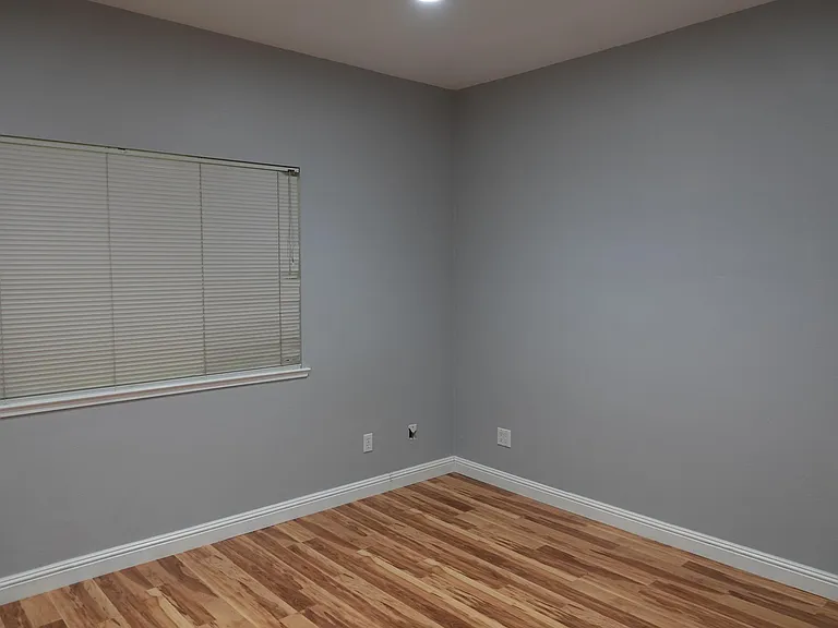 2585 Park Blvd #Z108 — Photo 9