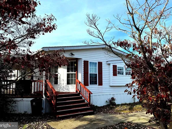 83 Joyce Dr #675, Wilmington, DE 19808