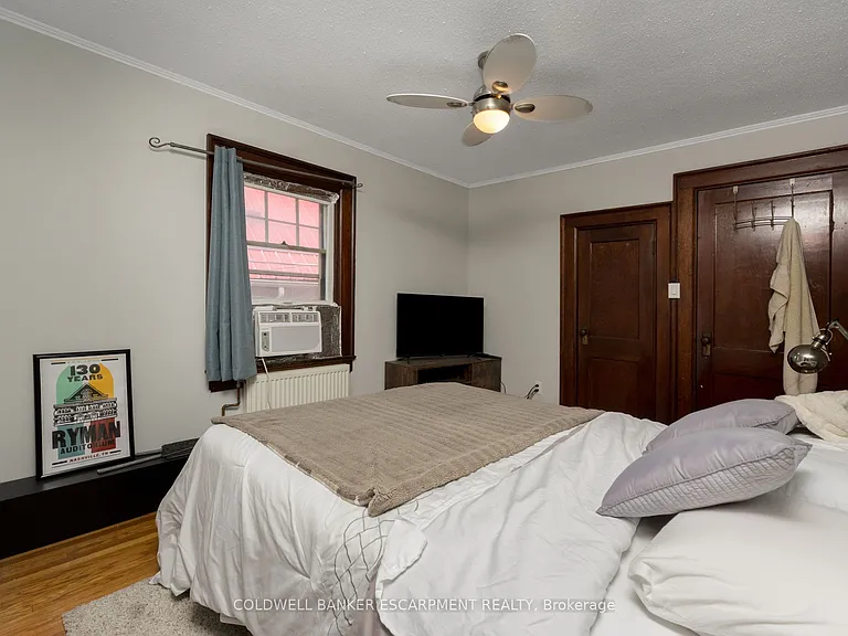 20 Mill St E #A — Photo 13