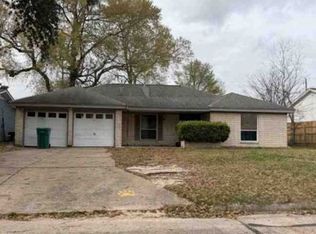 1924 W Decker Ave, Orange, TX 77632