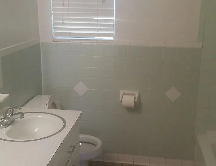 3810 SE Dorchester Dr — Photo 4