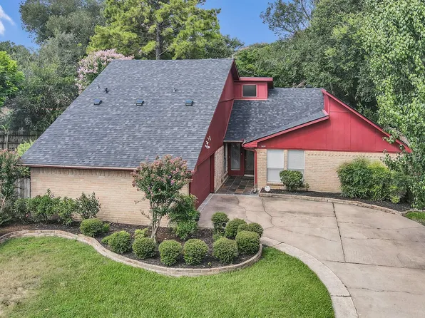 6614 Vialinda Dr, Houston, TX 77083