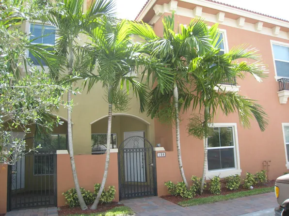 138 Monterey Bay Dr, Boynton Beach, FL 33426