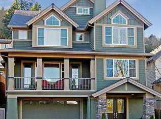 741 Lingering Pine Dr NW, Issaquah, WA 98027