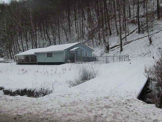 1st image of 7402 Six Mile Rd