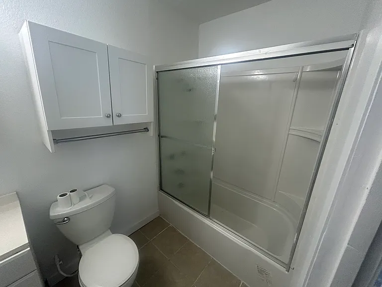 485 Sargent St — Photo 17