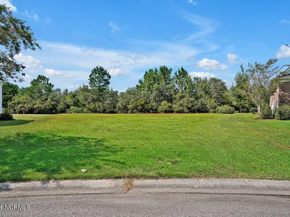 8323 Compass Pointe East Wynd NE, Leland, NC 28451