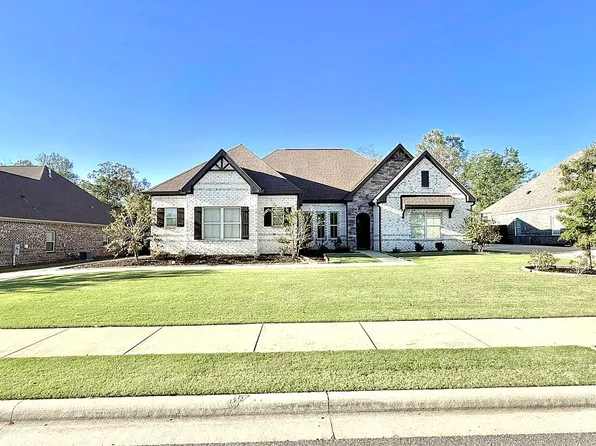 361 Sydney Dr S, Prattville, AL 36066