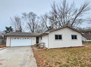 3174 109th Ln NW, Coon Rapids, MN 55433