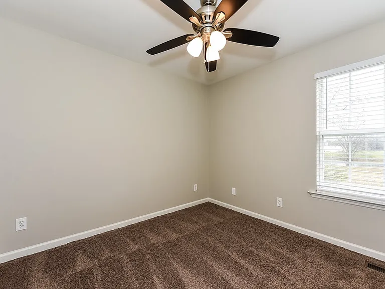 2838 Candlewicke Dr — Photo 11