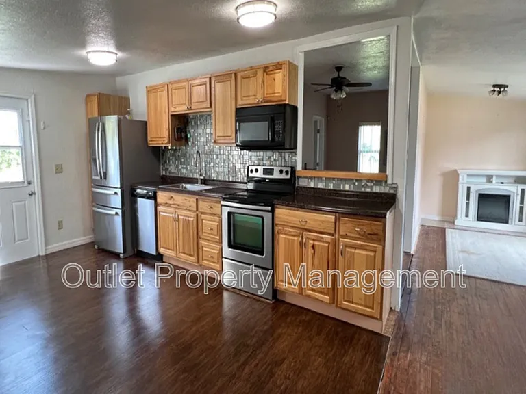 34 S Dean Rd — Photo 4