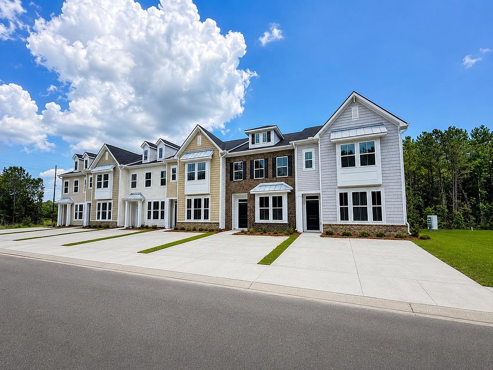 1st image of 325 Deer Ridge Way #29