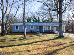 961 Lakeview Hts, Cornelia, GA 30531