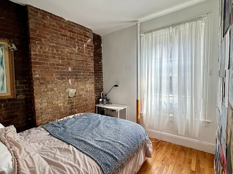 145 Waverly Pl #5W — Photo 5