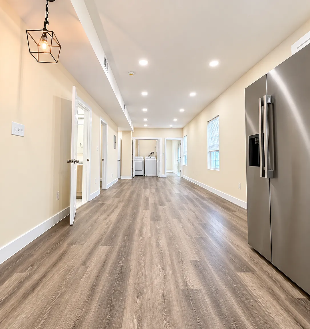 3 bed, 1300 sqft, $3,200 — Photo 4