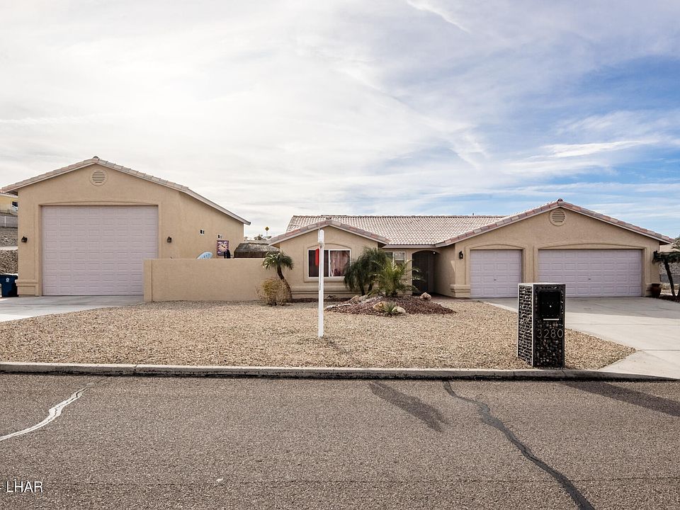 1st image of 3280 Oakwood Dr