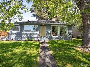 2720 Russell St, Bellingham, WA 98225