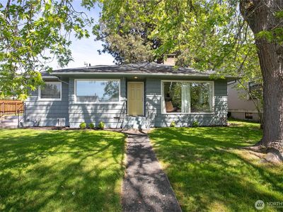 2720 Russell Street, Bellingham, WA, 98225
