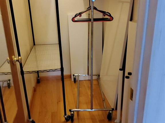 4th image of 354 Grove St APT 3B