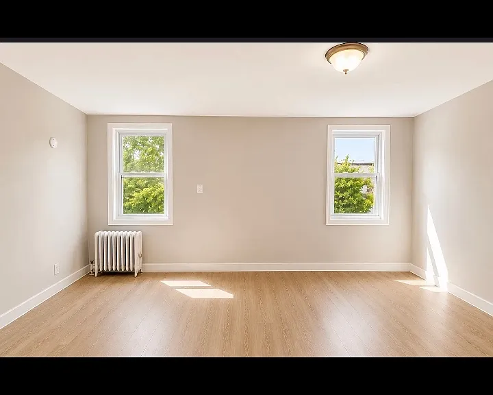 198 Parker St #2L — Photo 3