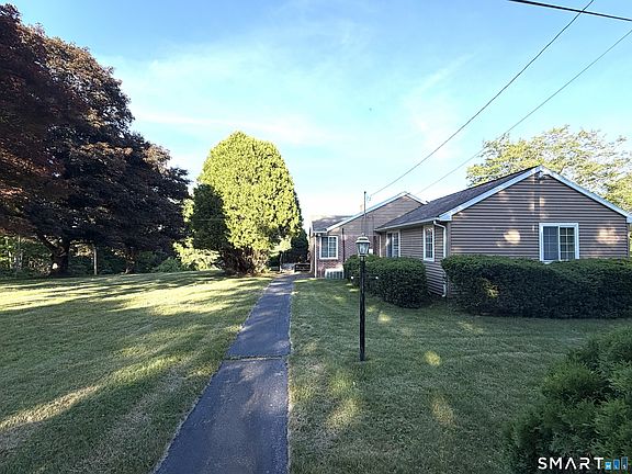 3rd image of 165 Huntington Road
