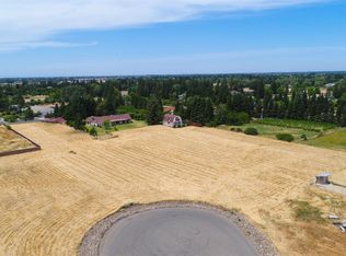 10441 Halfway Ct, Elk Grove, CA 95624