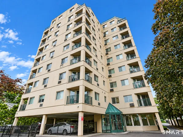 104 North Street #404, Stamford, CT 06902