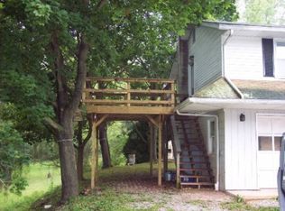 1110C Pines Rd, Etters, PA 17319