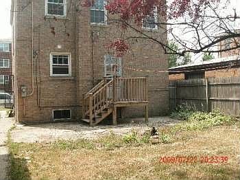 2nd image of 2728 W Berwyn Ave