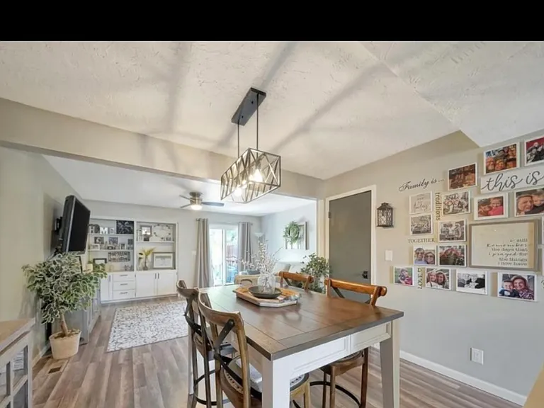2336 Southwood Pl — Photo 6