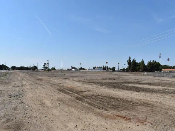 430 S Front St, Chowchilla, CA 93610