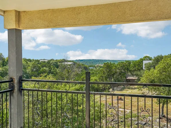 757 CANYON BND, Canyon Lake, TX 78133