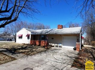 101 E 5th St, Appleton City, MO 64724