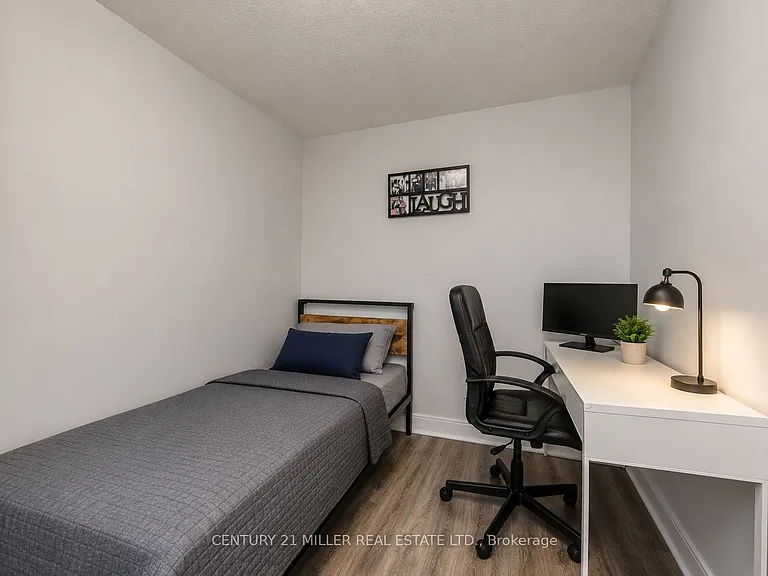125 Village Green Sq #3803 — Photo 30