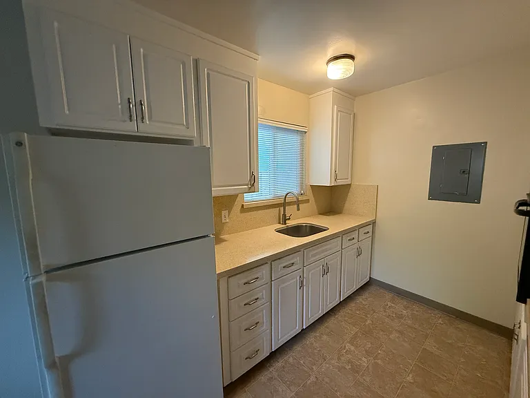 3014 Huff Ave #6 — Photo 4