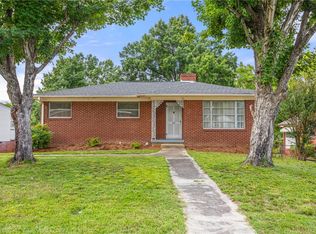 612 Virginia Ave, Burlington, NC 27217