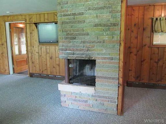 5th image of 6481 Seneca St